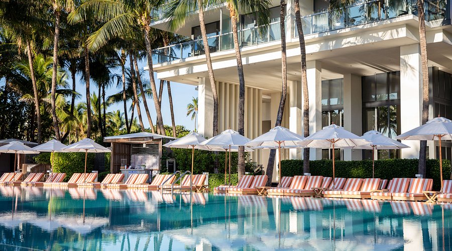 W South Beach